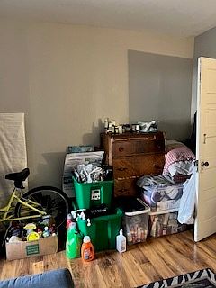 4th image of 1225 N Tacoma Ave