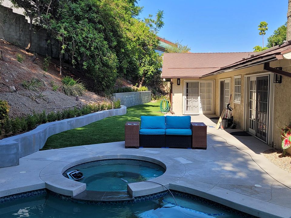 1st image of 5353 Del Moreno Dr