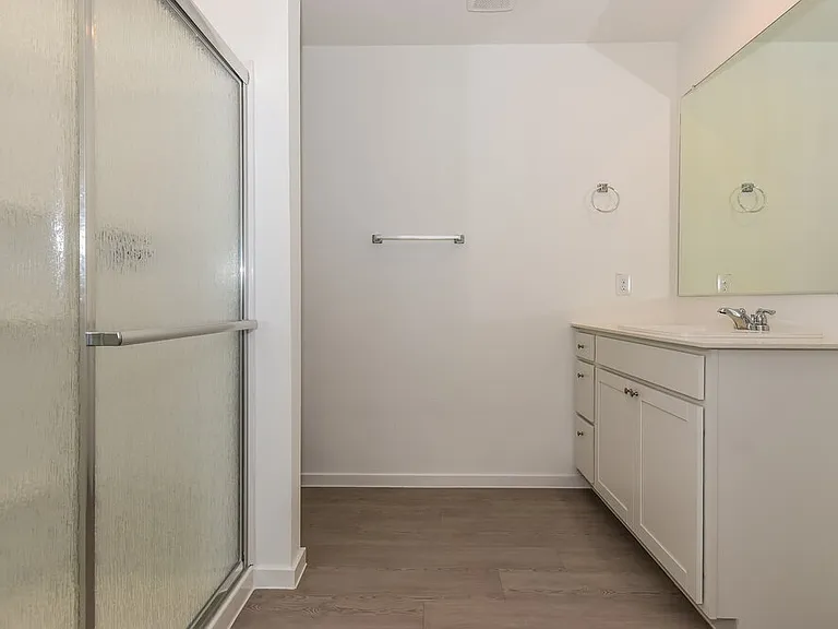 1719 Crossbill St — Photo 14