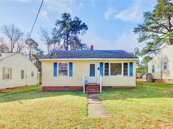 303 Magnolia St, Franklin, VA 23851