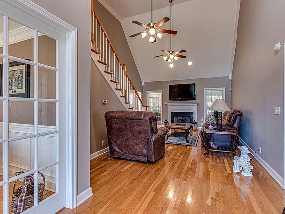 5th image of 1214 Lila Dr