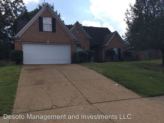 3rd image of 10981 Lexington Dr