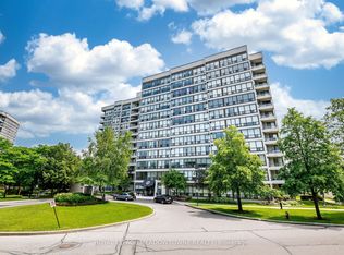 12 Laurelcrest St #409, Brampton, ON L6S 5Y4