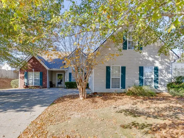 3228 Tuggle Ives Dr, Buford, GA 30519