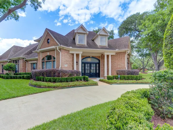13303 Brandywyne Ct, Houston, TX 77077