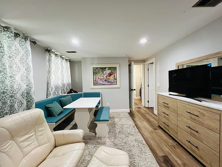 3069 Fresno Ave #3 — Photo 10