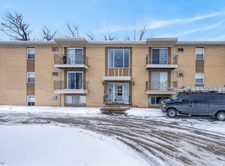 5382 Lee Rd APT 202, Maple Heights, OH 44137