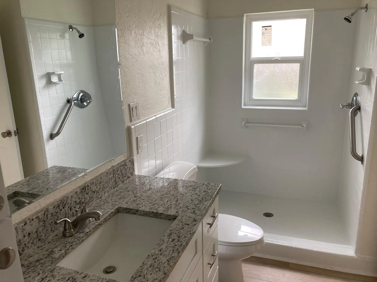 2 bed, 1400 sqft, $2,400 — Photo 4