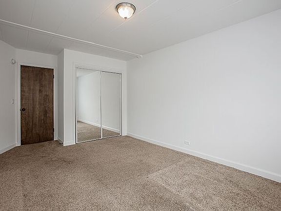4th image of 117 Dolores Dr APT 4