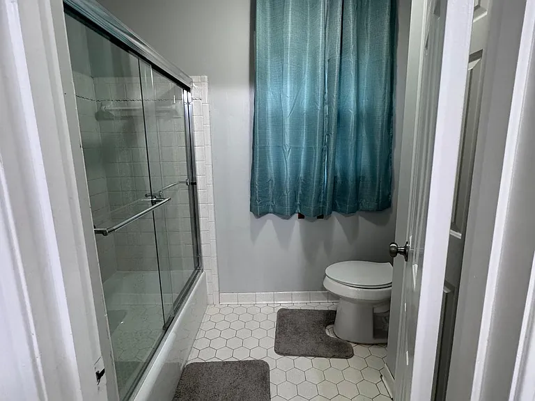 2499 Countrywood Pkwy — Photo 27