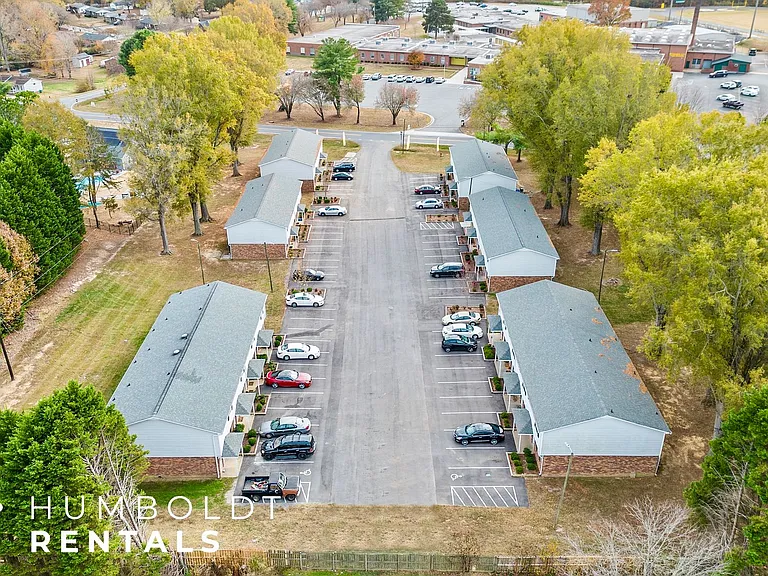 Townhomes @ Humboldt Village — Photo 48