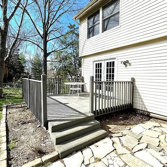 160 Lucerne Place Dr — Photo 3