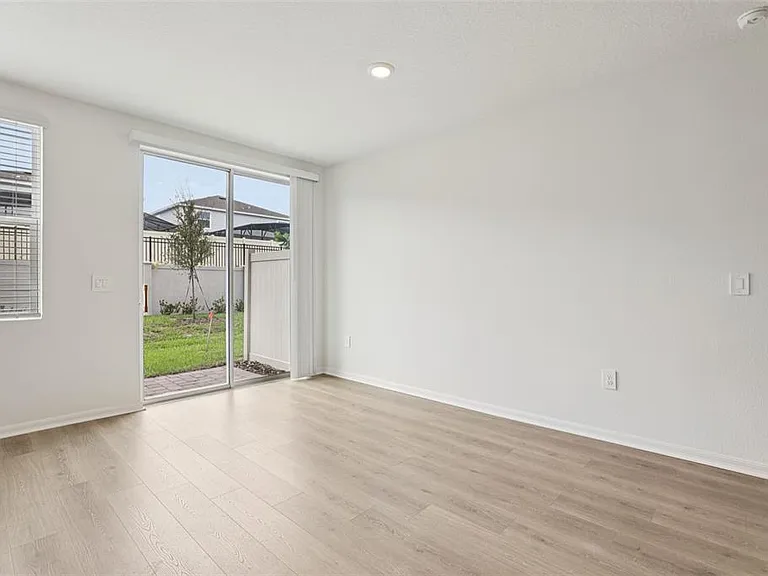 16354 Bird Of Paradise Ave — Photo 8