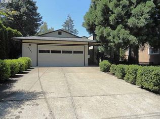 9043 SW 51st Ave, Portland, OR 97219