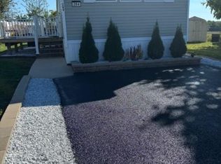 284 Chesapeake Est, Thomasville, PA