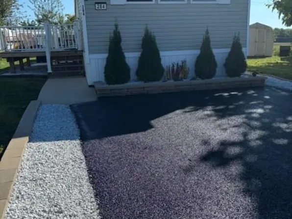 284 Chesapeake Est, Thomasville, PA 17364