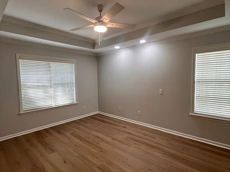 3276 Oak Garden Dr — Photo 3