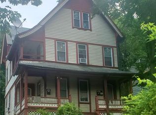 46 Manhan St, Waterbury, CT 06710