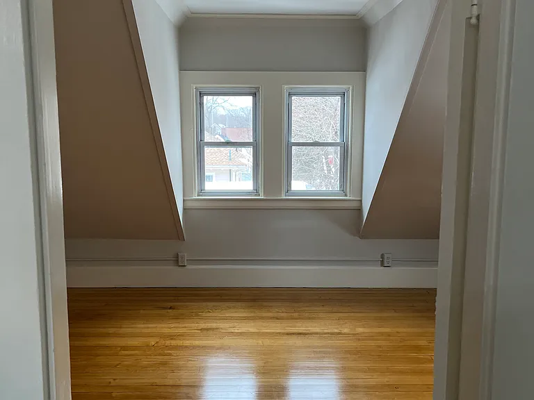 48 Seaver St #3 — Photo 7