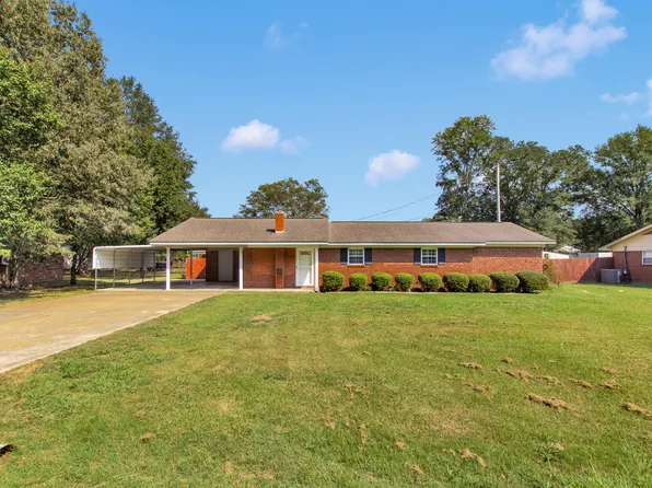 152 Myrtle Ave, Nettleton, MS 38858