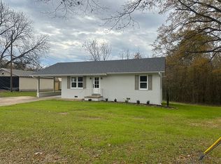 104 Jackson Rd, Greenfield, TN 38230