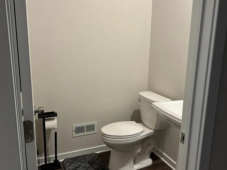 60 Four Leaf Dr — Photo 5