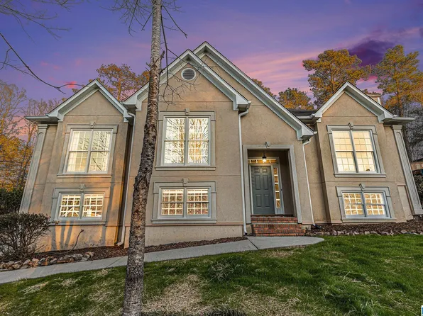 169 Glen Abbey Way, Alabaster, AL 35007