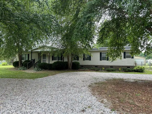 6099 Archibell Road, Whitakers, NC 27891