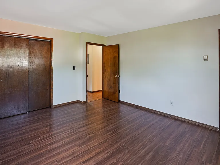 77 Highland Pl #2 — Photo 15