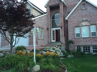 2186 E Oak Leaf Way, Sandy, UT 84092