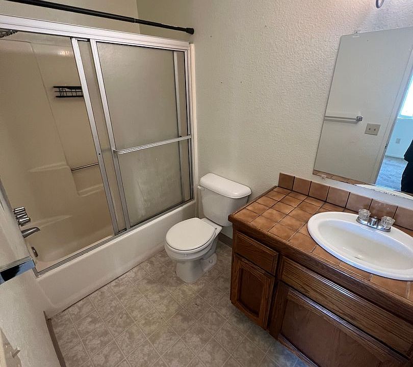 2nd image of 2708 Villalovos Ct #2