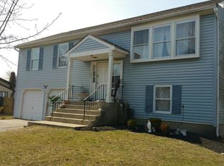 1386 Alvarado Ave, Lakewood, NJ 08701