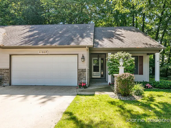 17327 Beechwood Ct #32, Spring Lake, MI 49456