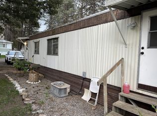 3928 E Lane Park Rd TRAILER 34, Mead, WA 99021