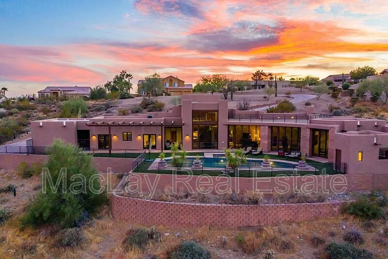 15810 E Centipede Dr