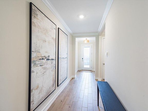 3rd image of 311 Tamarindo Ln