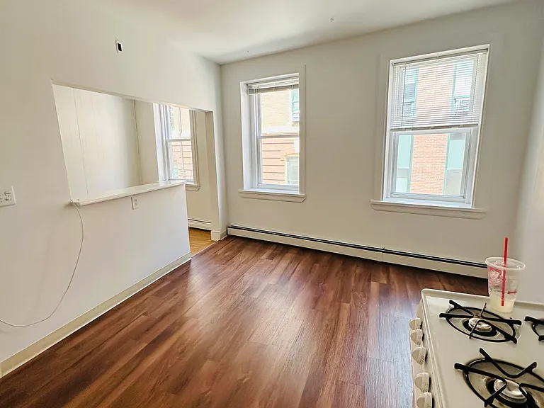 42 N Bennet St #2 — Photo 11