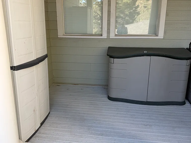 1261 Galaxy Dr #B — Photo 35