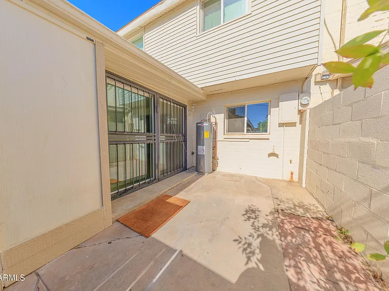 4558 N 15th Ave — Photo 44