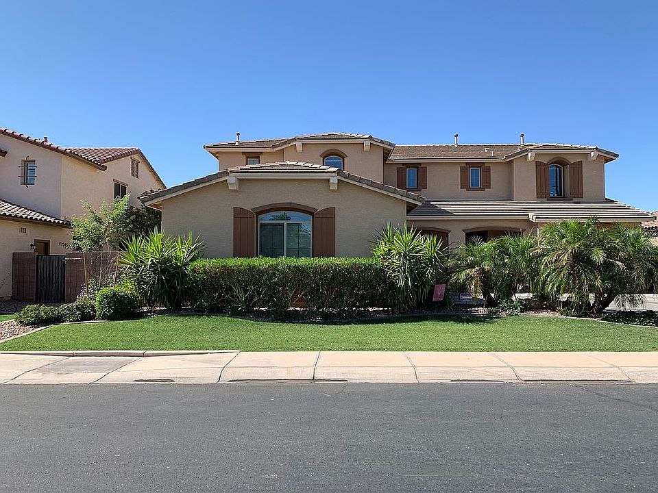 1st image of 1211 E Yellowstone Pl