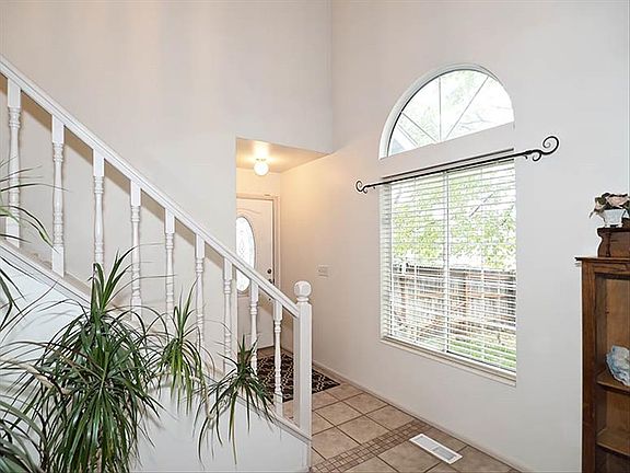 4th image of 2849 W Wiltshire Way