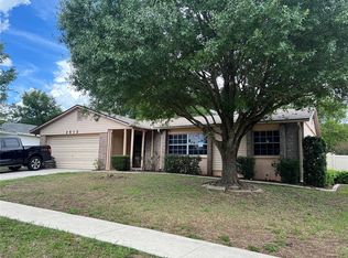 2812 Linden Tree St, Seffner, FL 33584