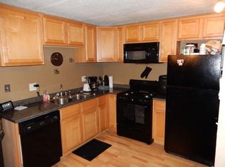 5S100 Pebblewood Ln APT E5, Naperville, IL 60563