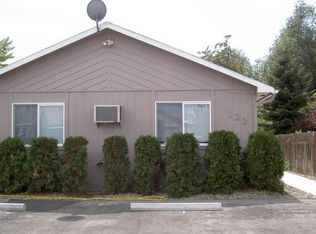 122 E Home Ave #B, Selah, WA 98942