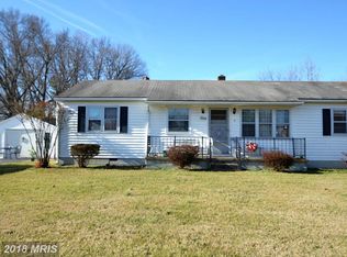 10504 Woodland Dr, Fredericksburg, VA 22407