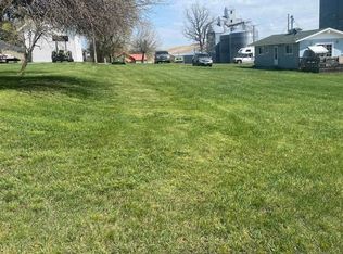 703 Walnut St, Nezperce, ID 83543