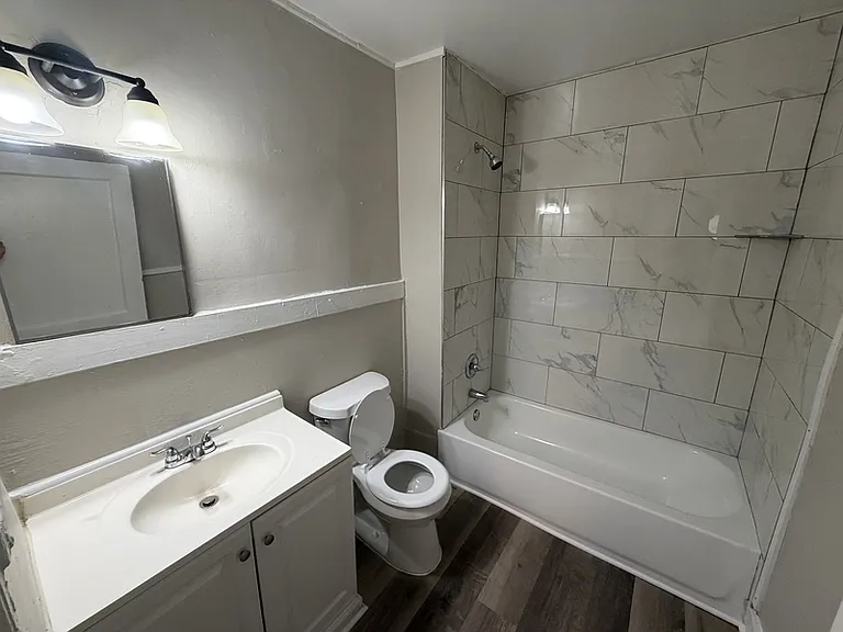 1111 N Holmes St #1111 — Photo 9