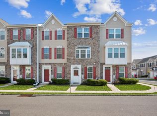 4 Stevens Ct, Somerdale, NJ 08083