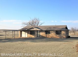24093 E 1054th Rd, Weatherford, OK 73096