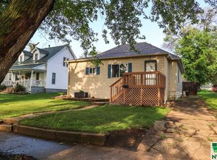 205 S 8th St, Cherokee, IA 51012